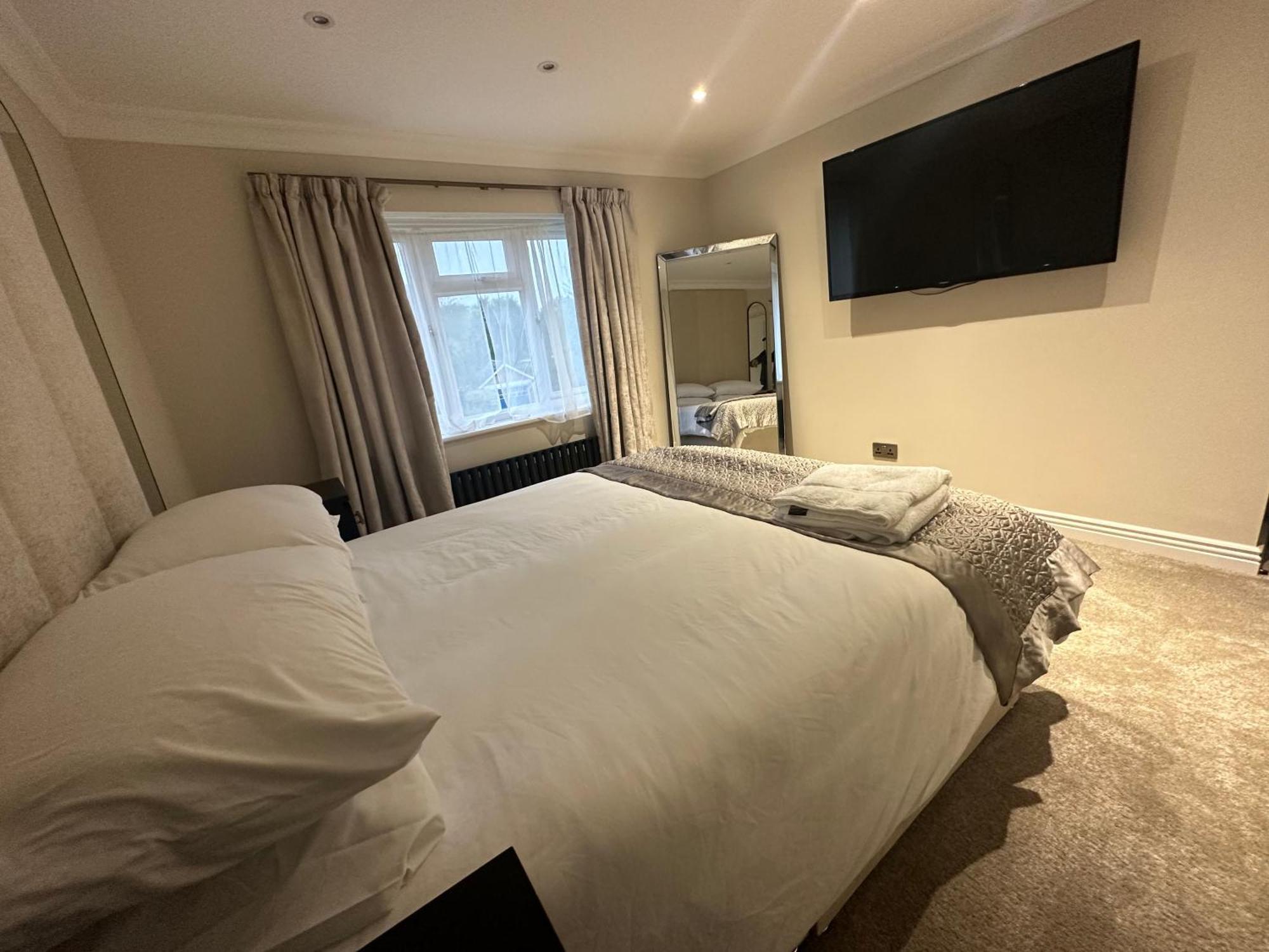 3 Bedroom House * Hildenborough