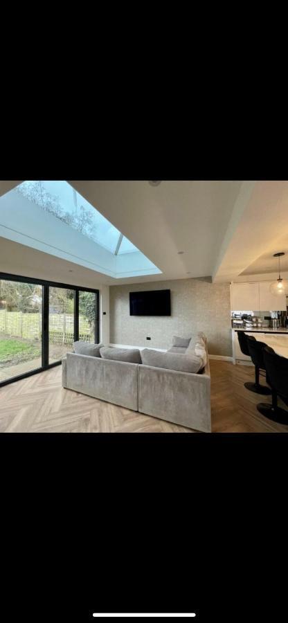 3 Bedroom House * Hildenborough
