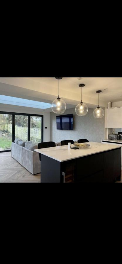 3 Bedroom House Hildenborough